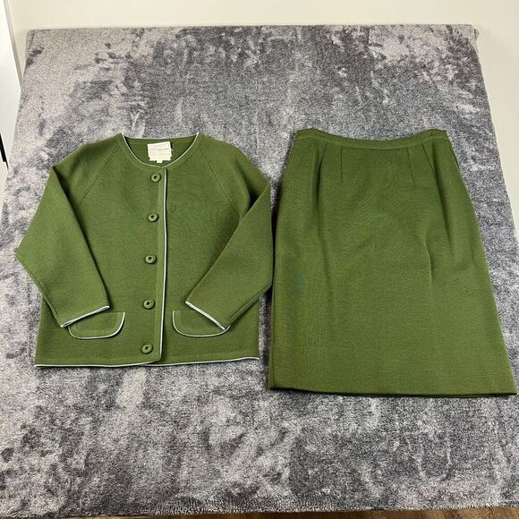 Vtg 60's St. Andrews 100% Pure Zephyr Wool Knitted Cardigan Skirt Set Green 16 - Picture 1 of 15